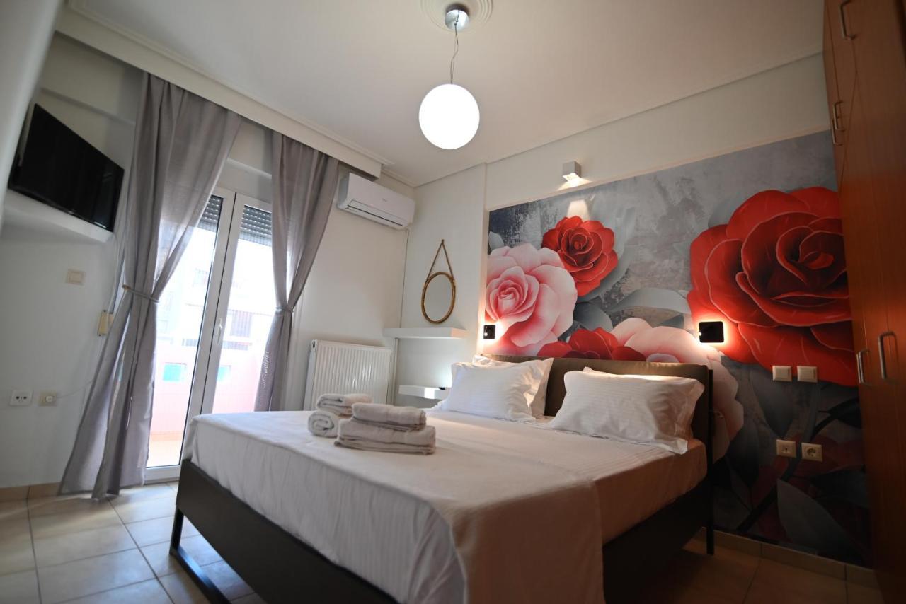 The Whole Packet A4 Center With Parking Apartment Larissa Exterior foto