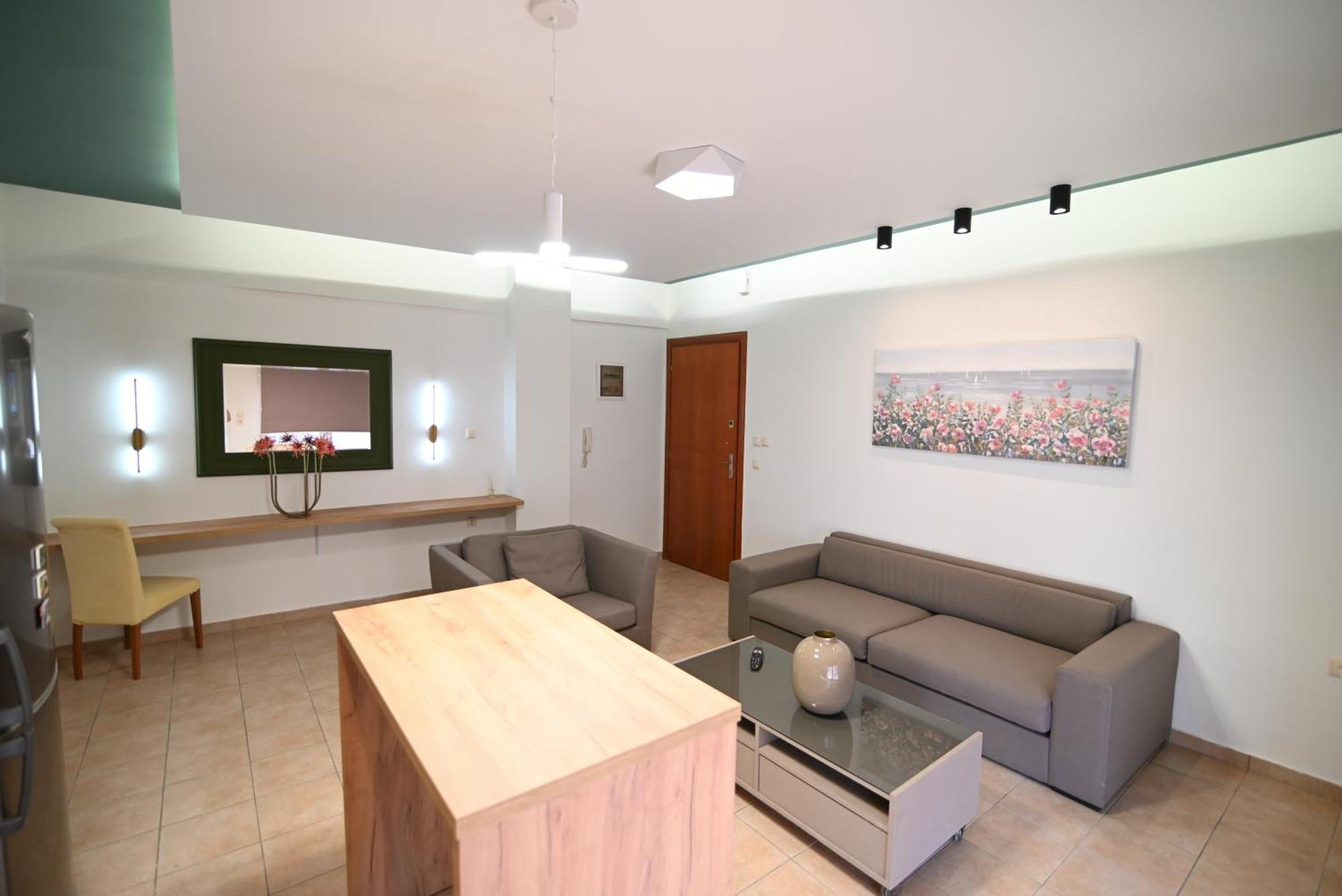 The Whole Packet A4 Center With Parking Apartment Larissa Exterior foto